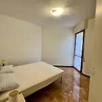 Apartment A 2 Passi Dal Mare Lavagna