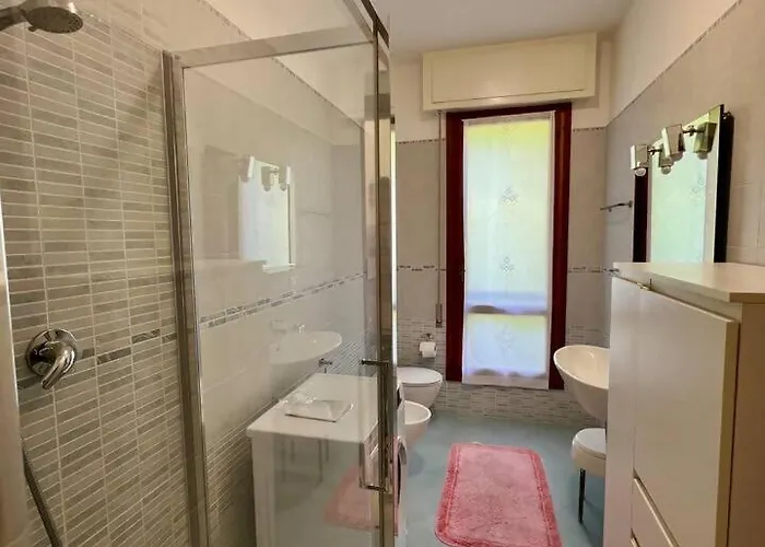 A 2 Passi Dal Mare *